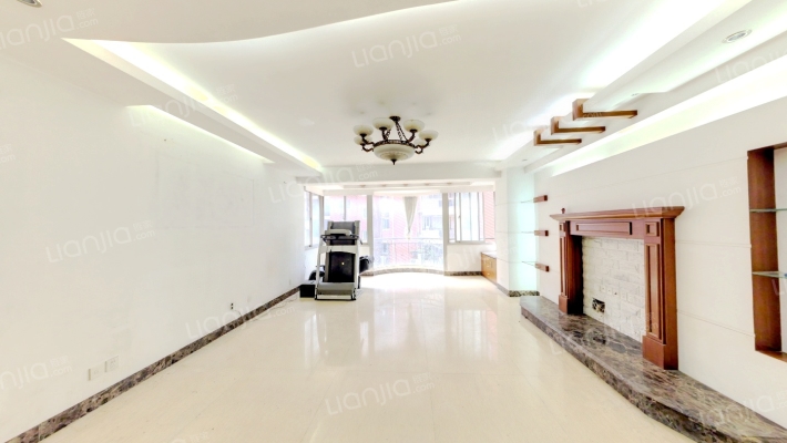 银行家园二手房实景图