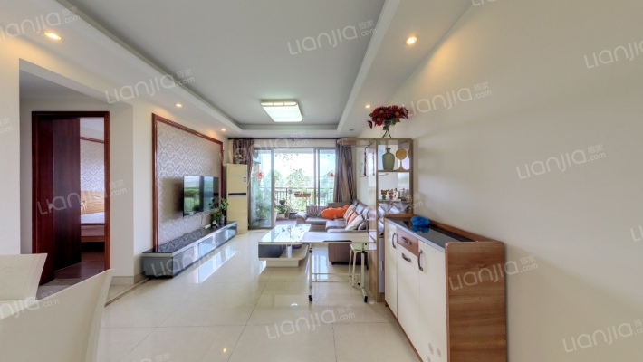 翡翠绿洲湖翠苑二手房实景图