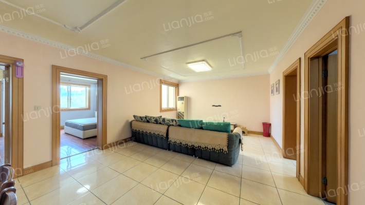 五里花苑二手房实景图