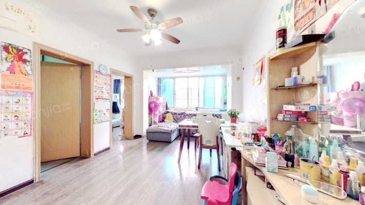 文华路18号二手房实景图