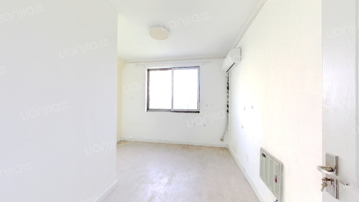 金群苑南区二手房实景图