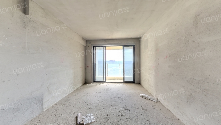 三正瑞士半山二区二手房实景图