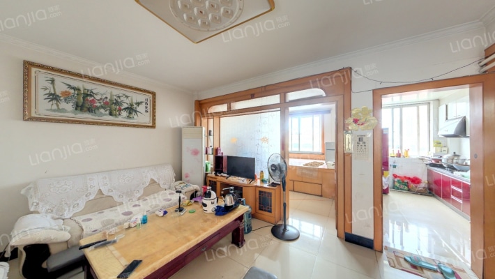 百盛二手房实景图