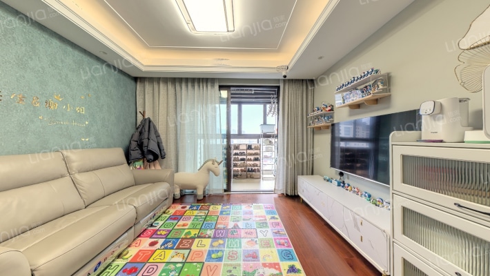 中建国熙台二期二手房实景图