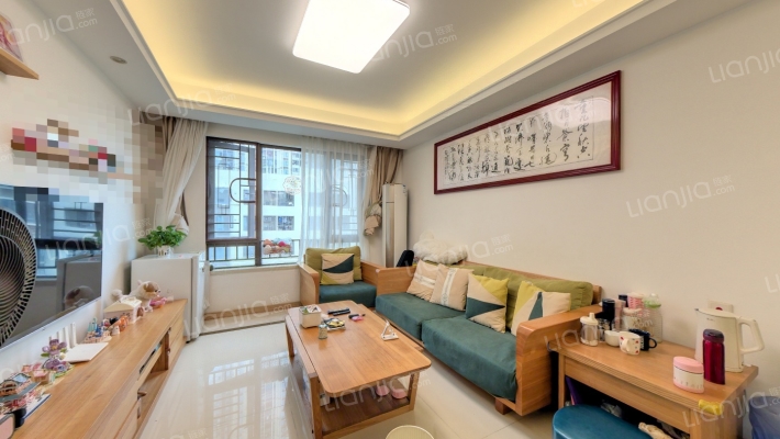 万科城四期二手房实景图