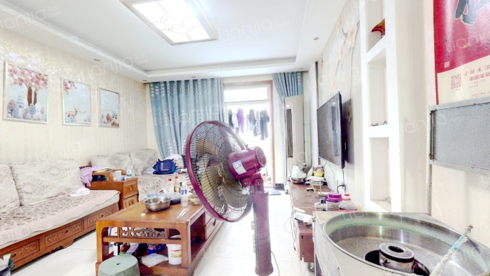 雅居一方二手房实景图