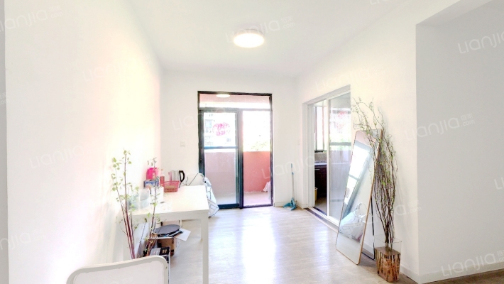 阳光聚宝山庄二手房实景图