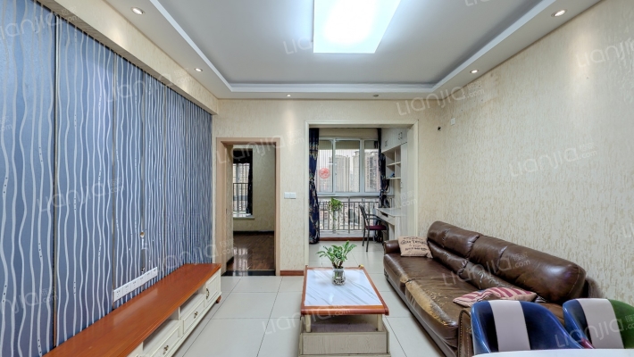 金融广场二手房实景图