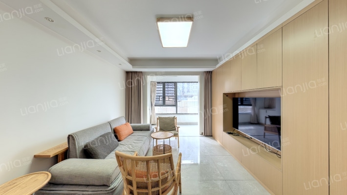 龙湖春江郦城二手房实景图