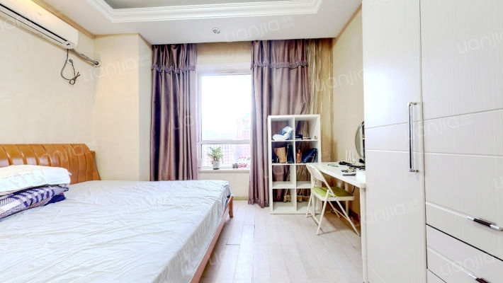 上方港景二手房实景图