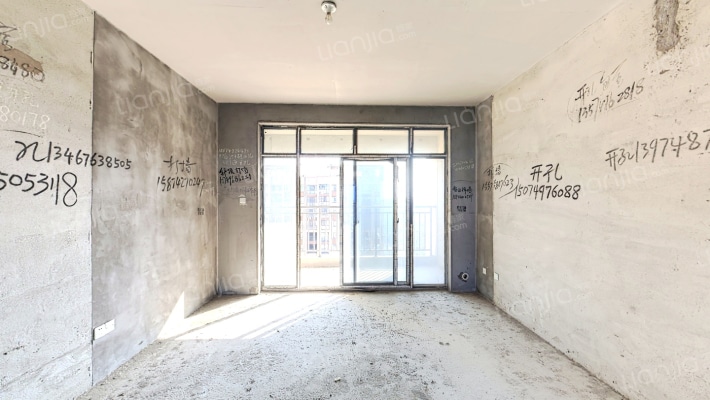 锦绣华庭二手房实景图