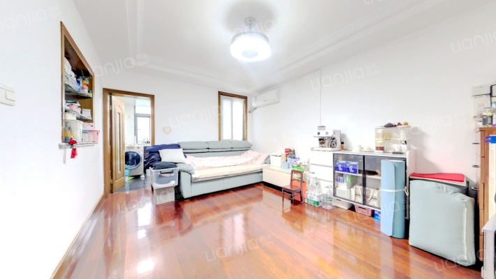 杨泰三村二手房实景图