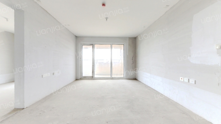 越秀铂悦府二手房实景图