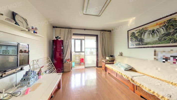 西铁工程集团临潼住宅小区二手房实景图