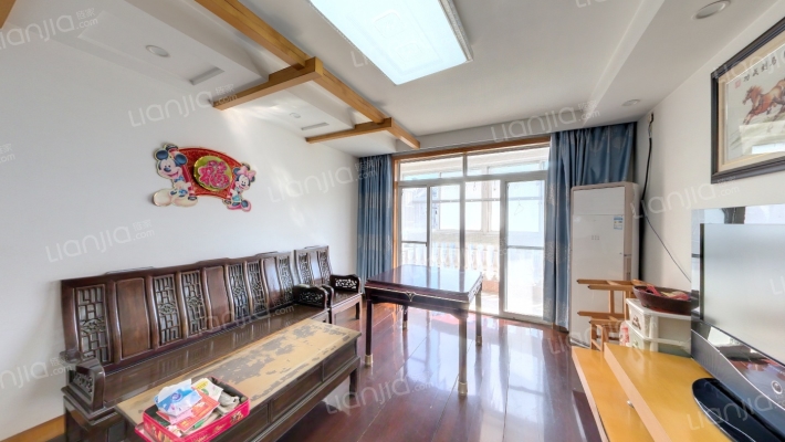 聚江苑小区二手房实景图