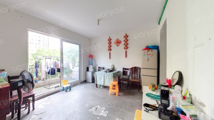 东原郦湾西区二手房实景图