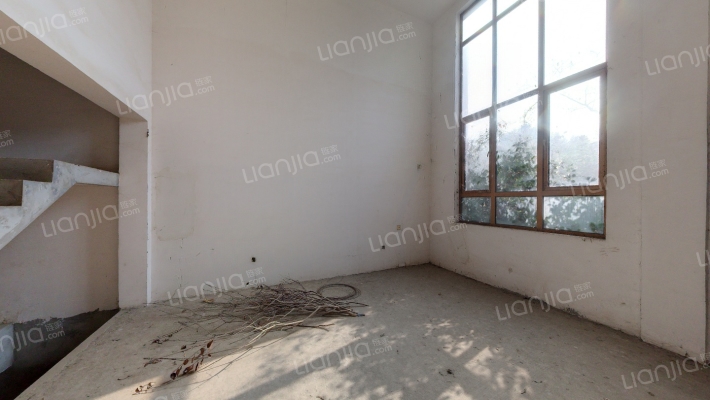 芙蓉山庄B区二手房实景图