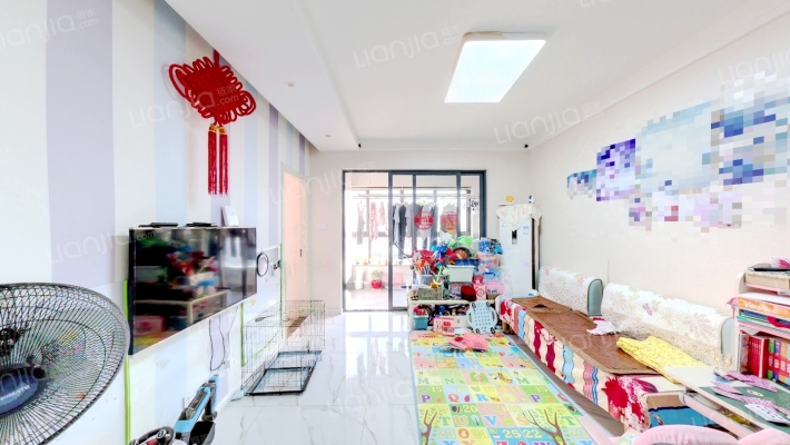 建发领第天境湾二手房实景图