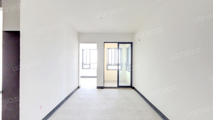 世茂璀璨天城月麓二手房实景图