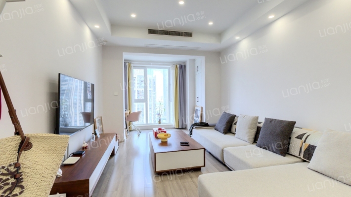 央湖名邸一期二手房实景图