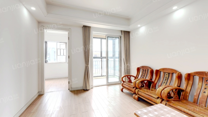 南德榜样学府二手房实景图