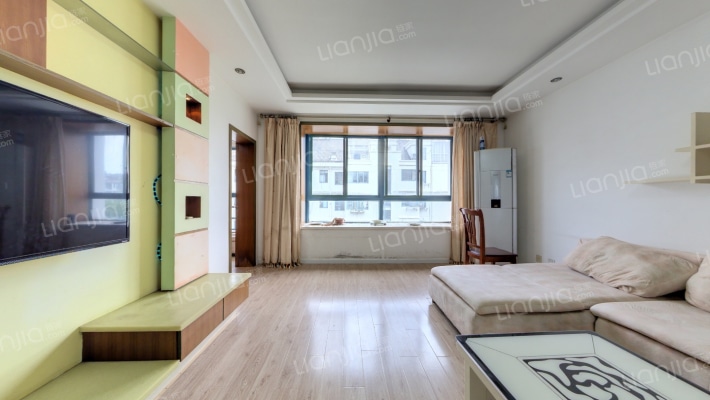 凤悦天晴花园二手房实景图