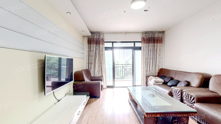 艺锦湾一期二手房实景图