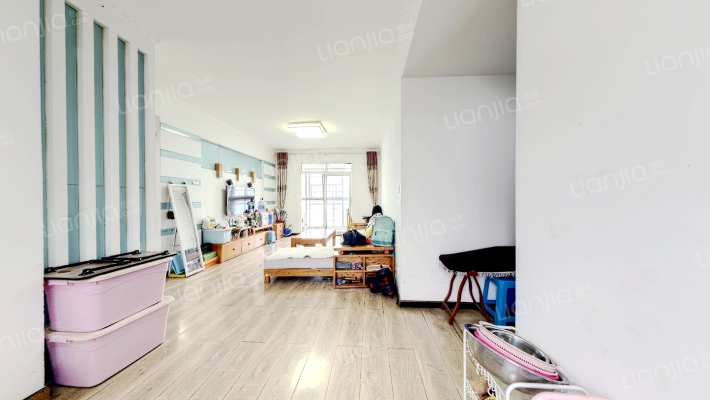 水晶郦都二手房实景图