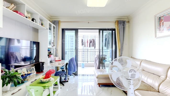 碧桂园盛世名门二手房实景图