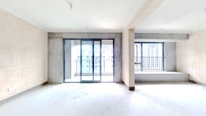 美的滨湖翠邸二手房实景图