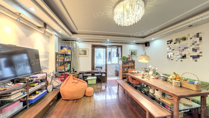 三峰公寓二手房实景图