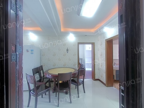 整租·万佳花苑 7室3厅 南