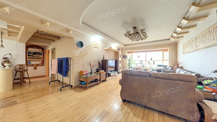 嘉云台二手房实景图