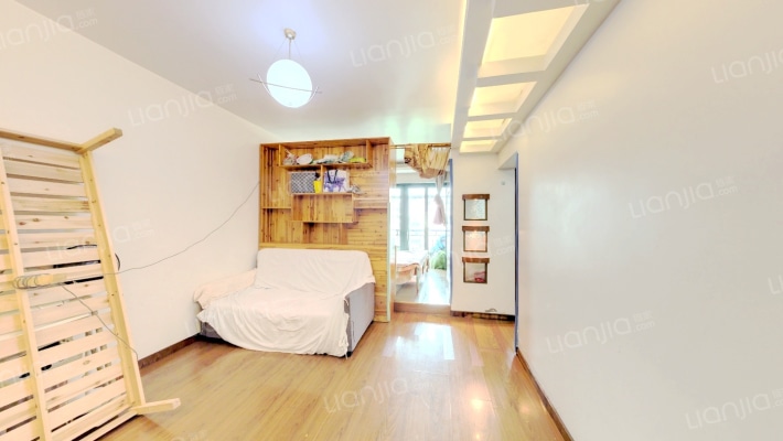 金色维也纳A区二手房实景图