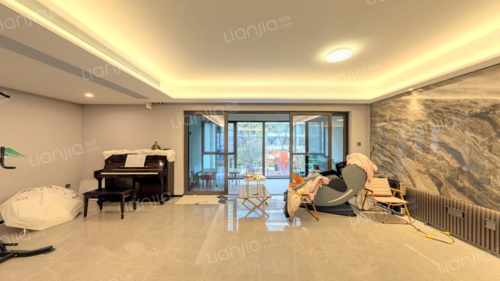 龙湖云瑶玉陛玉山二组团二手房实景图