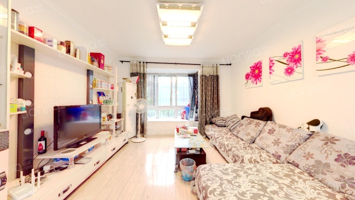 颐和雅居二手房实景图