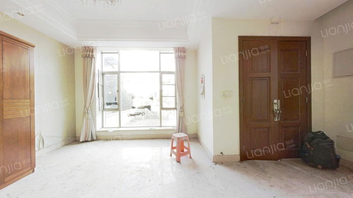 顺德碧桂园西苑联排别墅区二手房实景图