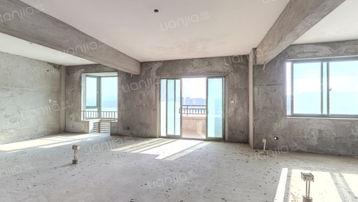 蓝郡二手房实景图