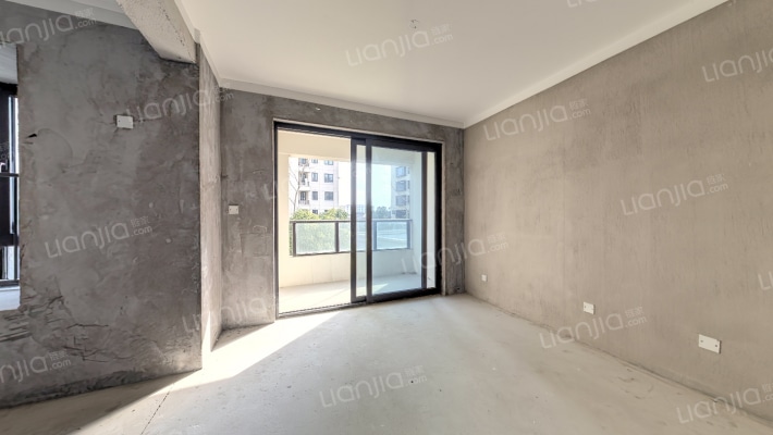 中梁湖栖云庐二手房实景图