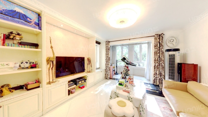 莲馨嘉园二手房实景图