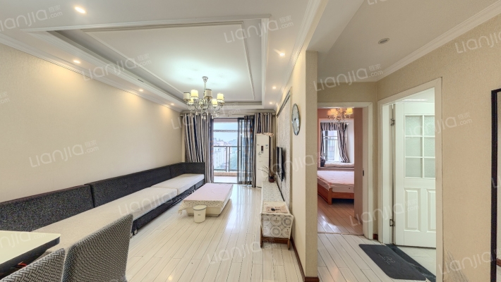 保利江上明珠馨园二手房实景图