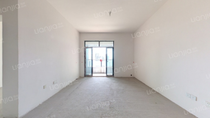 罗宾森广场尚城华府二手房实景图