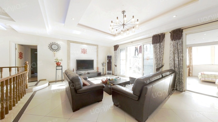 广厦城洛卡庄园二手房实景图