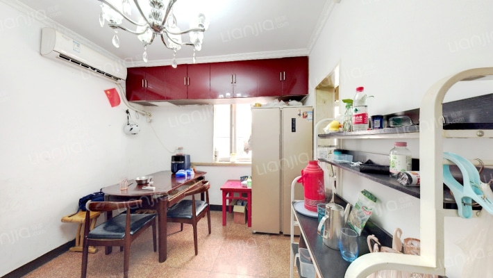 东灰场散盘二手房实景图