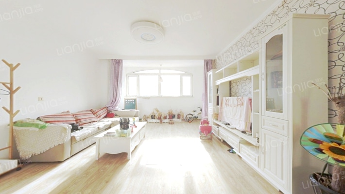 中旅国际小镇一期西区二手房实景图