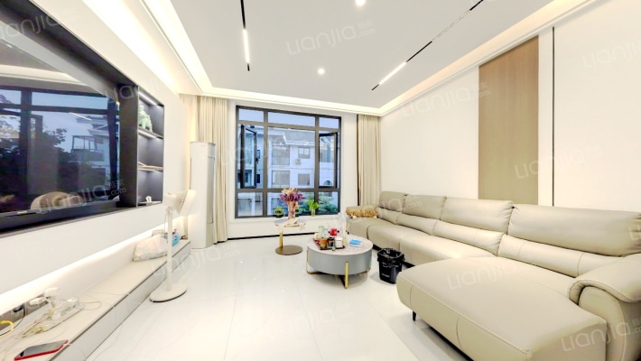 明月清泉新苑二手房实景图