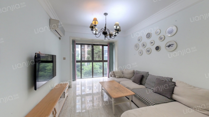 九龙仓时代小镇二手房实景图