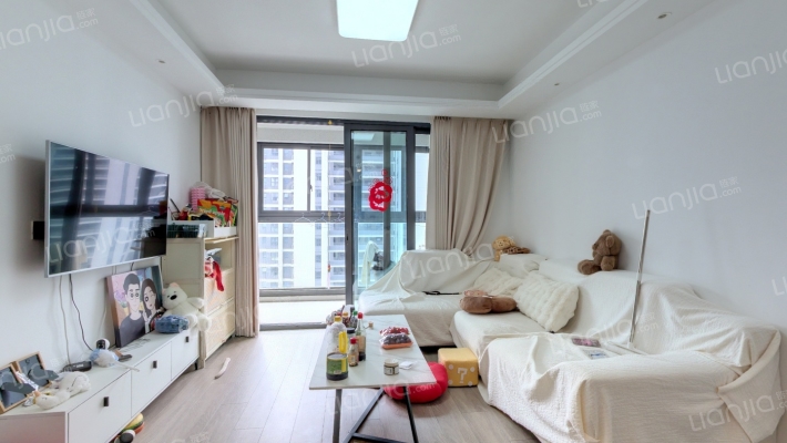 世茂璀璨睿湾二手房实景图