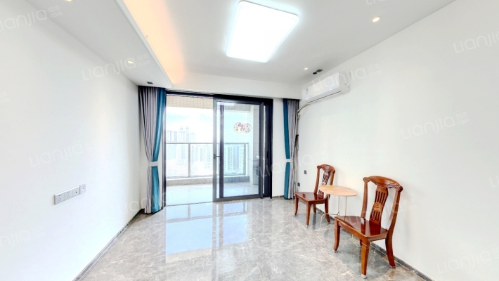 保利海郡花园二手房实景图