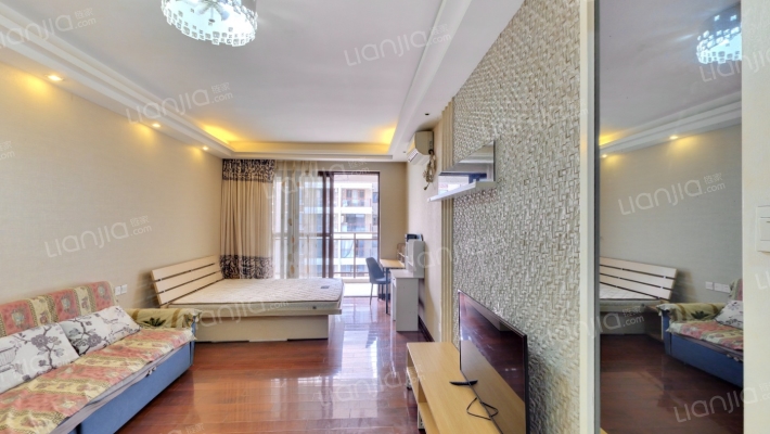 丽冠雅居二手房实景图